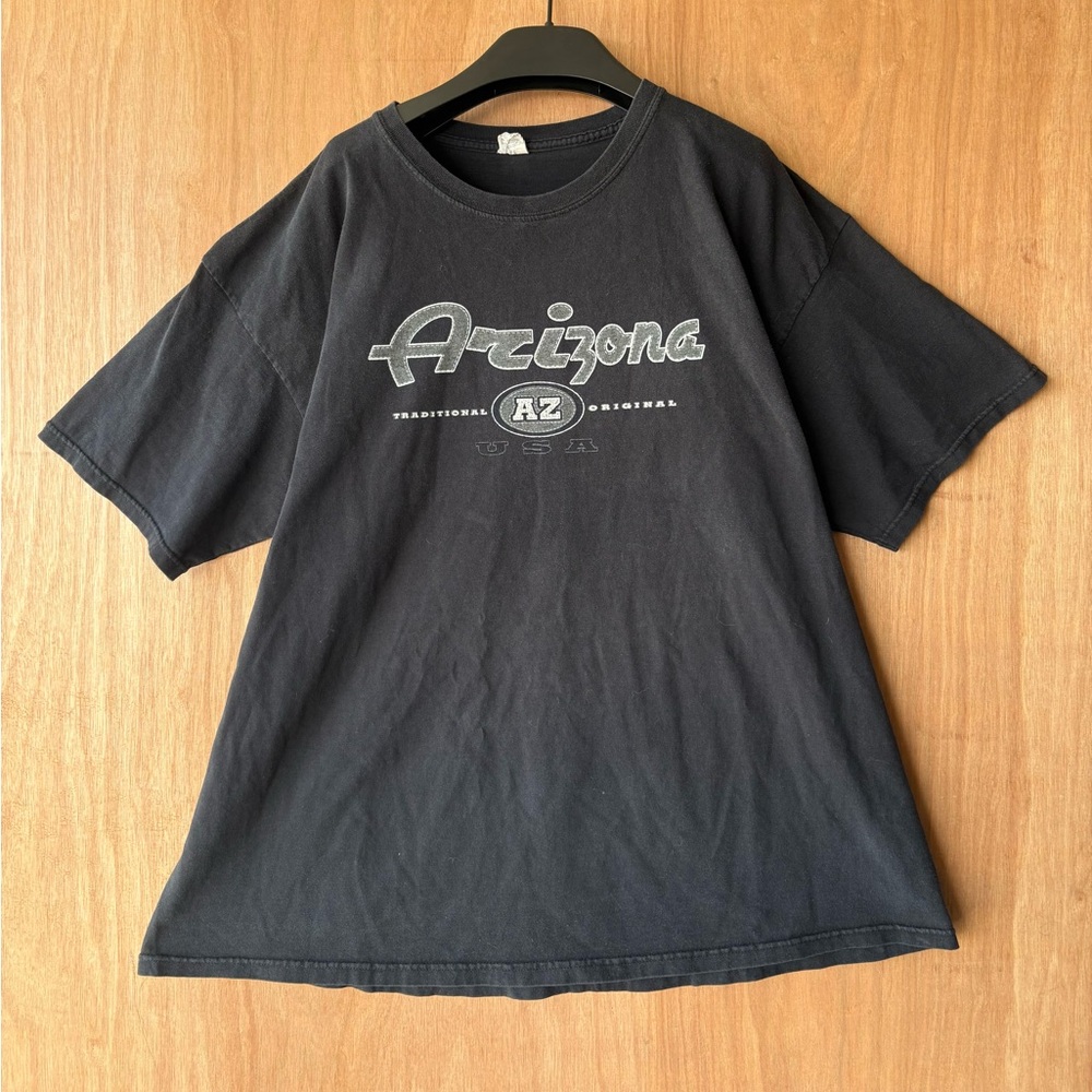Arizona Jean Company Men's Black T-Shirt